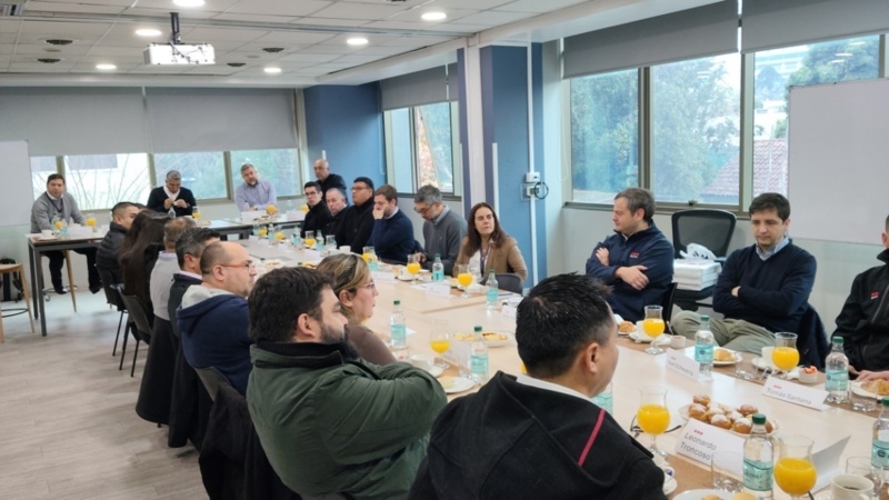 Santiago-Desayuno-de-premiaci&oacute;n_junio_2026 (5).jpg