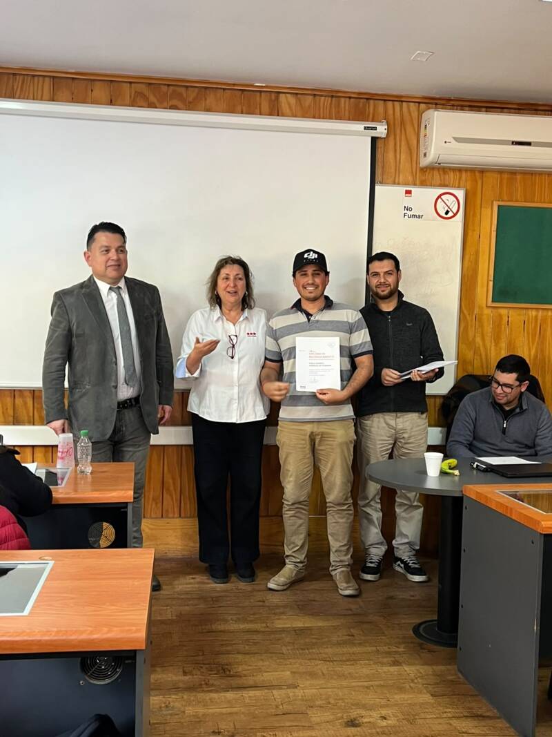 Capacitación GGSS vecinos de Coronel y Talcahuano (2).jpg Capacitación GGSS vecinos de Coronel y Talcahuano (2).jpg